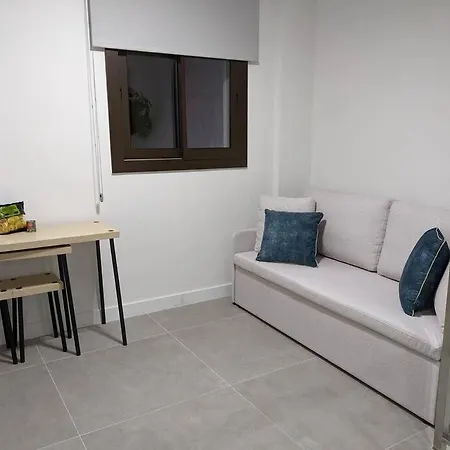 Appartamento Fira 3 A 1min Del Metro Y Centro 15min *